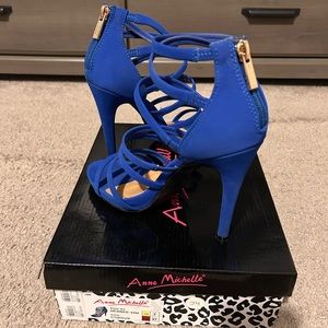 Lightly worn Anne Michelle high heels size 7